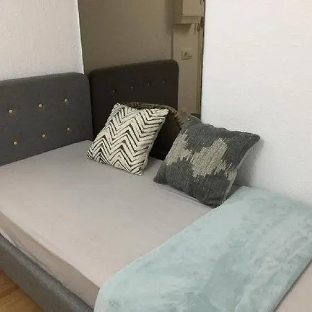 Appartamento Amplio Estudio Con Vistas A La Marina Y Al Mar Ref 358 *