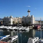 Amplio Estudio Con Vistas A La Marina Y Al Mar Ref 358 Appartamento *